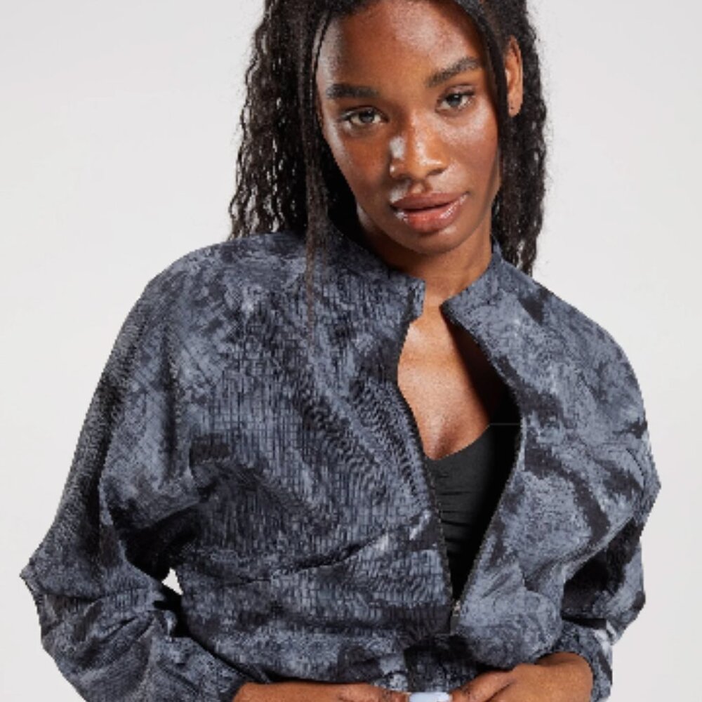 Black & Grey XSmall Gymshark Elevate Woven Jacket